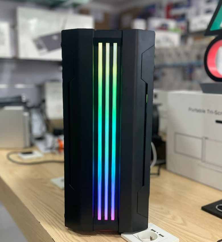 UC Gaming 210# - Unité centrale  Ordinateur Gaming Core i7-12700K  (12ème génération)  -  32GB RAM |1TB  SSD Nvme M.2 3500mb/s - Refroidissement WaterCooling - Graphique  DUAL RTX 3050 8GB DDR6